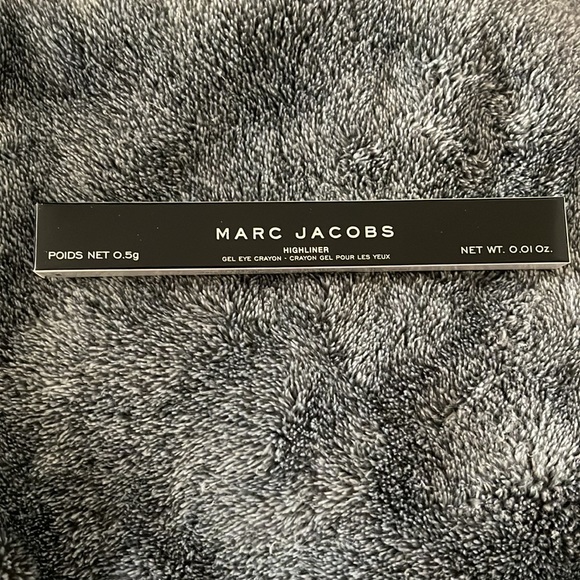 Marc Jacobs 42 Blacquer Highliner Gel Eye Crayon - Picture 5 of 7
